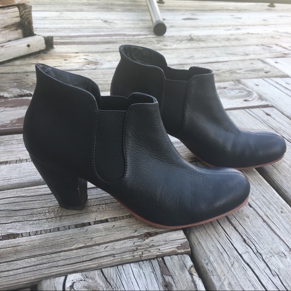 Rachel Comey Shoes - Rachel Comey black leather booties